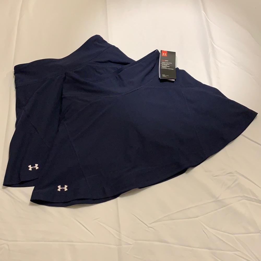 Under Armour tennis or golf skirt with built in shorts (size SM)